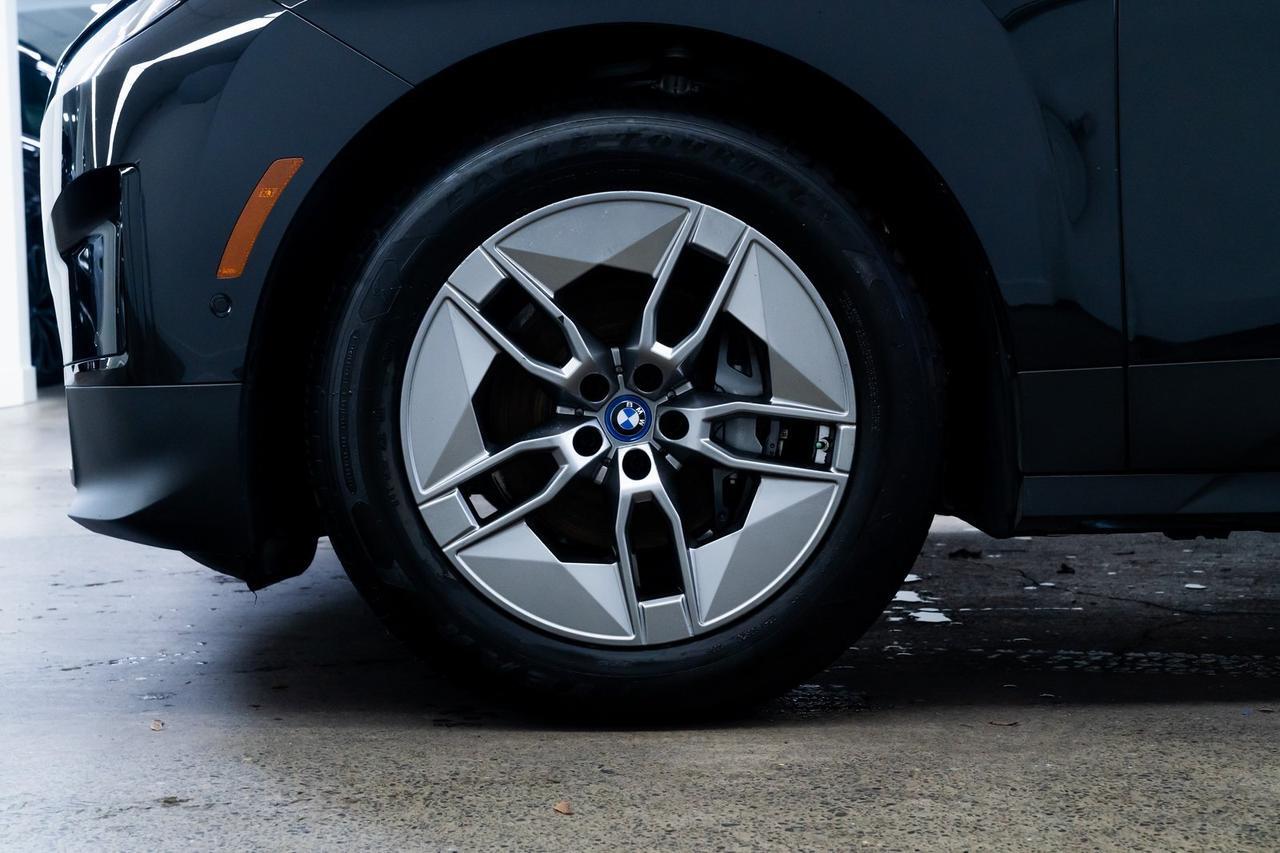 2023 BMW iX xDrive50 1 Owner Heated Seats Premium Package Portland OR