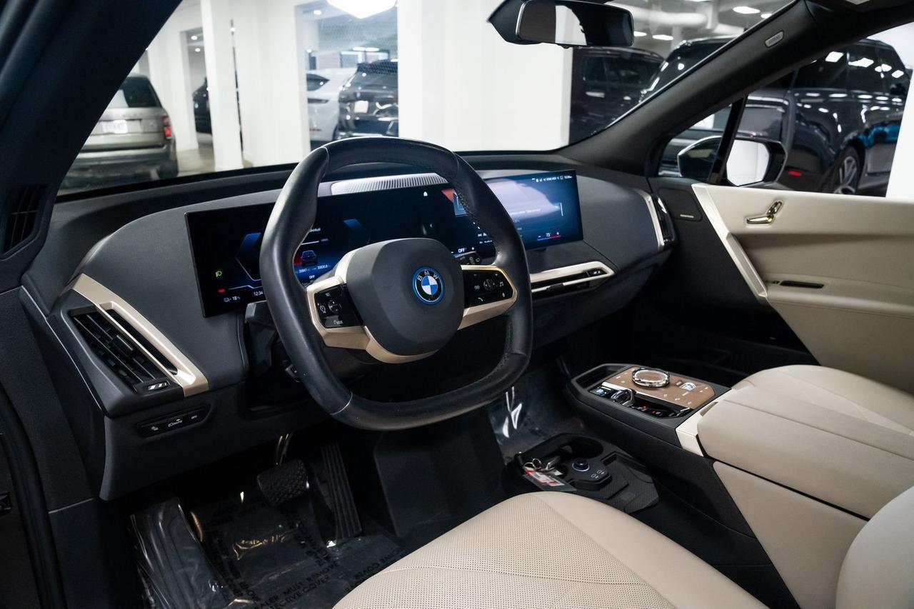 2023 BMW iX xDrive50 1 Owner Heated Seats Premium Package Portland OR