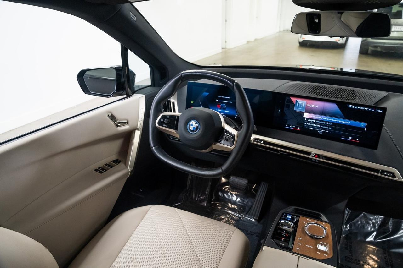 2023 BMW iX xDrive50 1 Owner Heated Seats Premium Package Portland OR