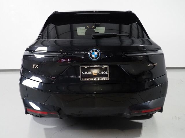 2023 BMW iX xDrive50 AWD *SPORT PKG, ULTIMATE PKG, HEADS-UP DISPLAY, NAVIGATION, ADAPTIVE CRUISE, SAFETY ALERTS, 360 CAMERAS, PANO ECLIPSING ROOF, CLIMATE SEATS, HARMAN/KARDON, WIRELESS CHARGING Round Rock TX