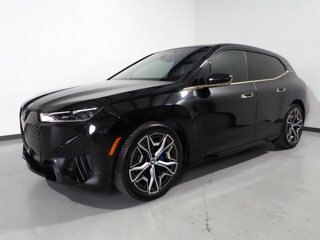 2023 BMW iX xDrive50 AWD *SPORT PKG, ULTIMATE PKG, HEADS-UP DISPLAY, NAVIGATION, ADAPTIVE CRUISE, SAFETY ALERTS, 360 CAMERAS, PANO ECLIPSING ROOF, CLIMATE SEATS, HARMAN/KARDON, WIRELESS CHARGING Round Rock TX