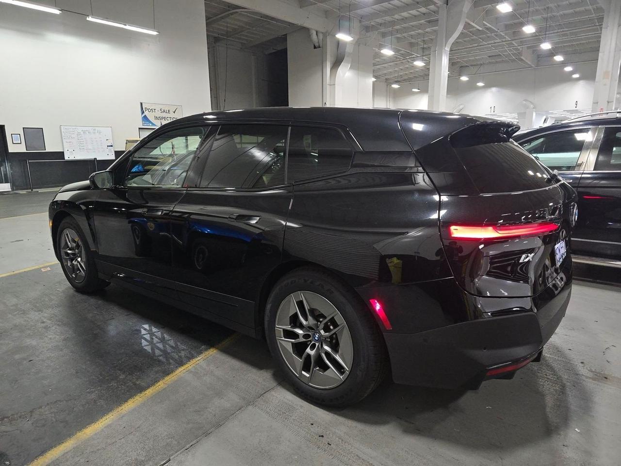 2023 BMW iX xDrive50 Head-Up Display Adaptive Cruise  Color Portland OR