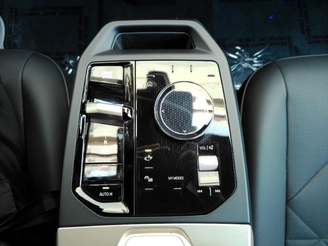 2023 BMW iX xDrive50 Plano TX