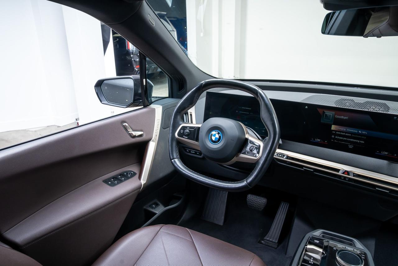 2023 BMW iX xDrive50 Sport Package Panoramic Sky Lounge Portland OR