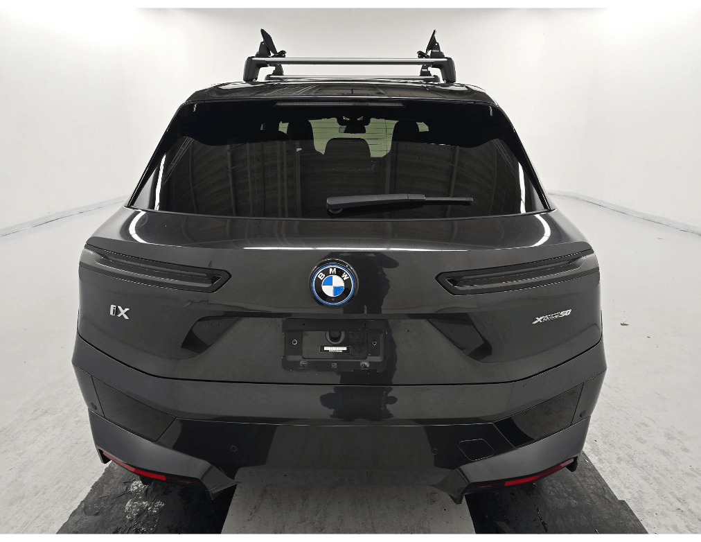2023 BMW iX xDrive50 Sport Package Panoramic Sky Lounge Portland OR