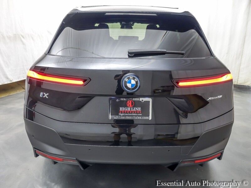 2023 BMW iX xDrive50 Willowbrook IL