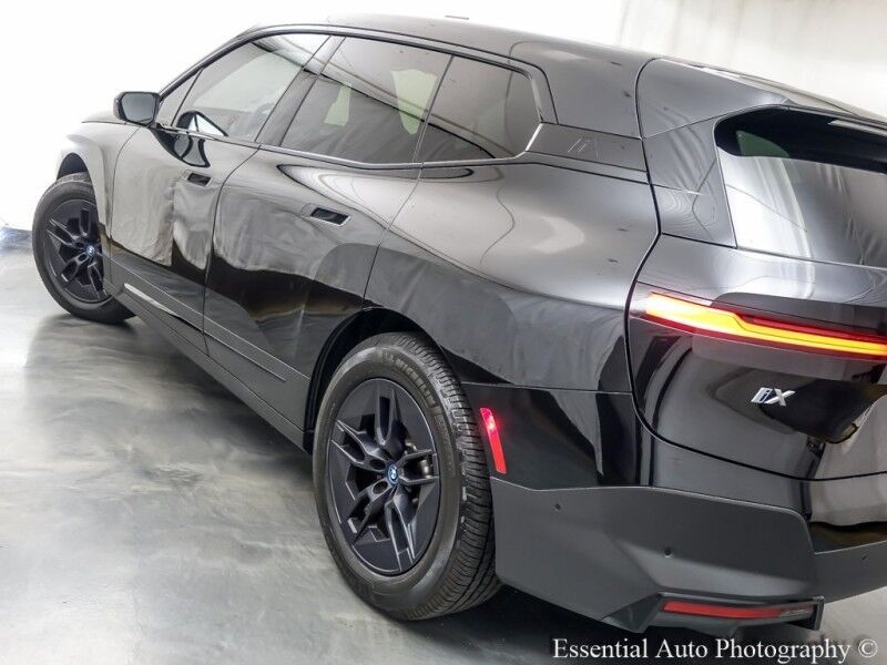 2023 BMW iX xDrive50 Willowbrook IL