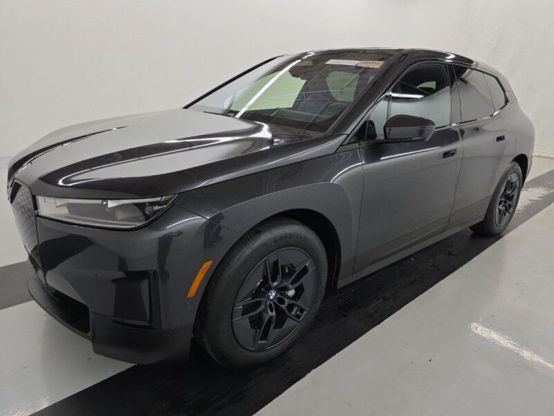 2023 BMW iX xDrive50 Willowbrook IL
