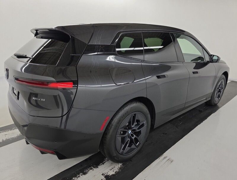 2023 BMW iX xDrive50 Willowbrook IL