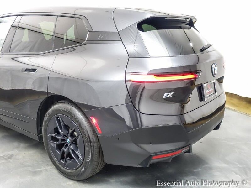 2023 BMW iX xDrive50 Willowbrook IL