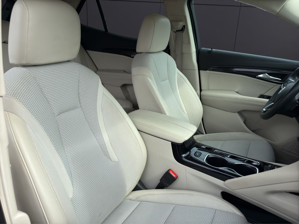 2023 BUICK ENVISION PREFERRED KBB VALUE 25K WOW Columbus OH
