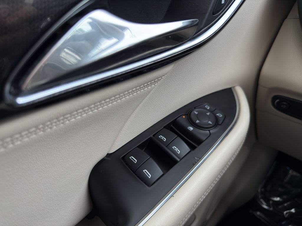 2023 BUICK ENVISION PREFERRED KBB VALUE 25K WOW Columbus OH