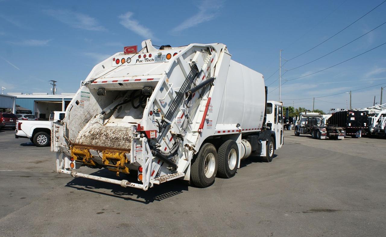 2023 Battle Motors LET2 25 yd. Pac-Tech Rear Loader Garbage Truck Tampa FL