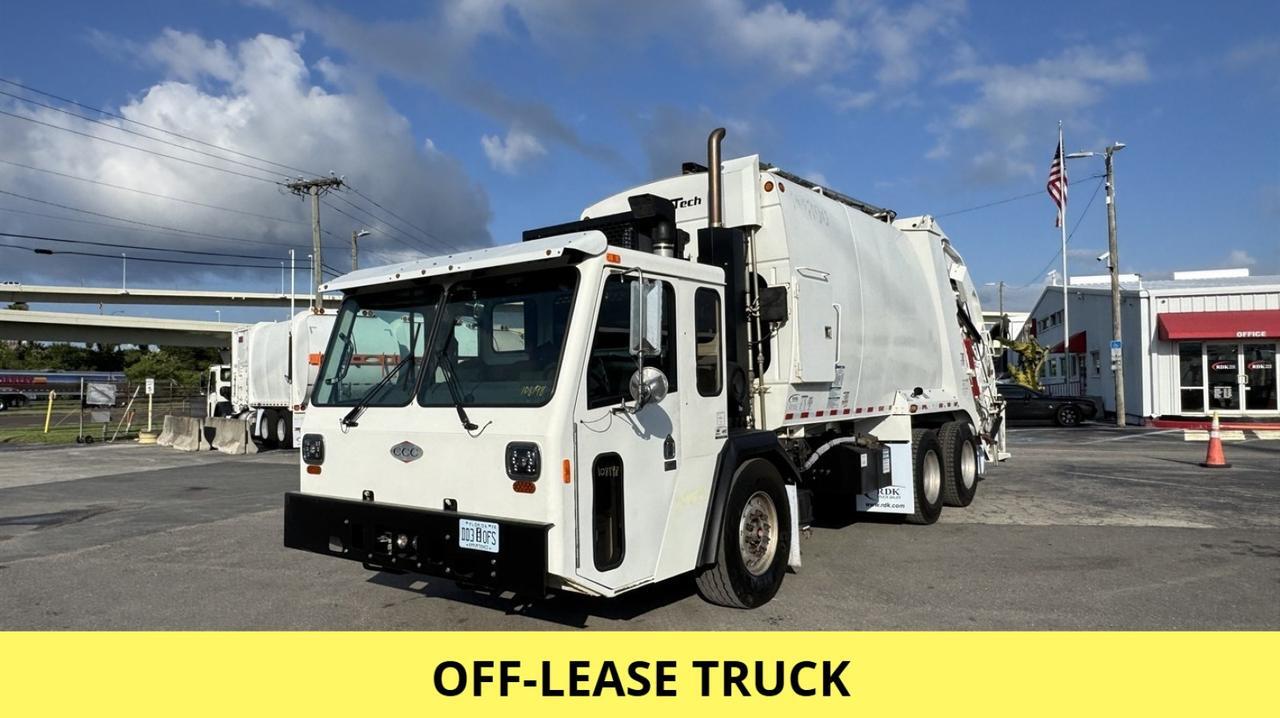 2023 Battle Motors LET2-46 25 yd. Pac-Tech Rear Loader Garbage Truck