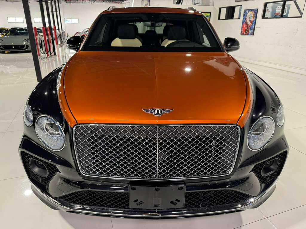 2023 Bentley Bentayga