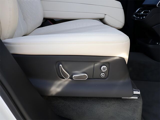 2023 Bentley Bentayga EWB  Oshkosh WI