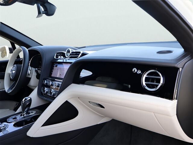 2023 Bentley Bentayga EWB  Oshkosh WI