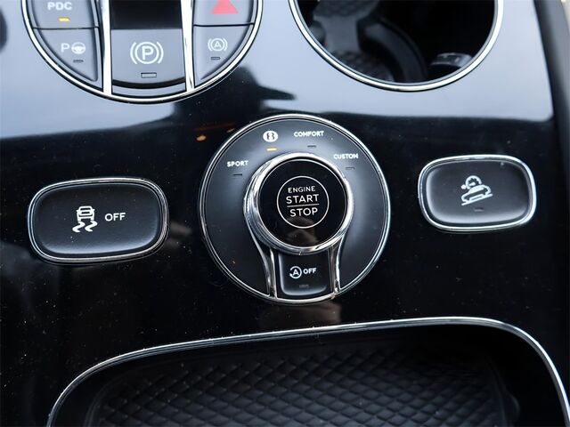 2023 Bentley Bentayga EWB  Oshkosh WI