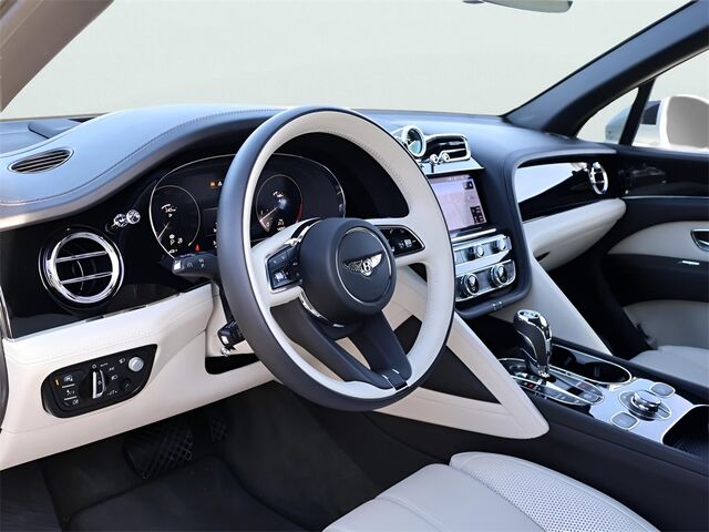 2023 Bentley Bentayga EWB  Oshkosh WI