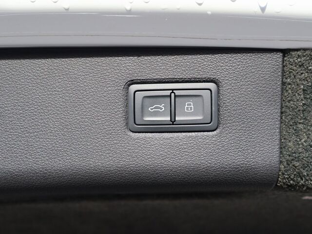 2023 Bentley Bentayga EWB  Oshkosh WI