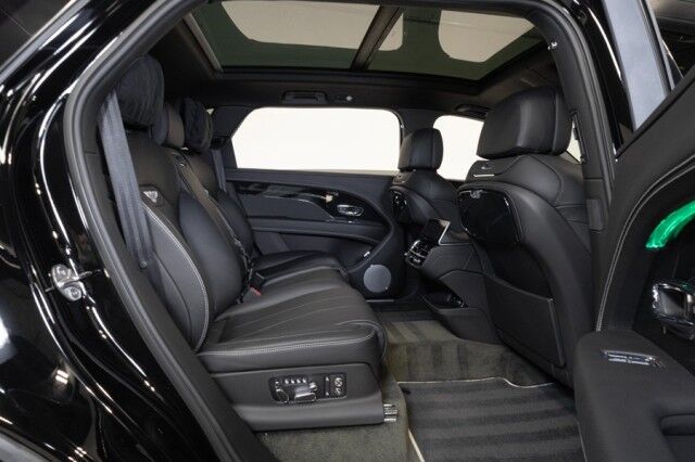 2023 Bentley Bentayga EWB ($277,485 MSRP!) *AIRLINE SEAT SPEC* *BLACKLINE SPEC* *PICNIC TABLES* *POWER CLOSE REAR DOORS* *TOURING SPEC* San Diego CA