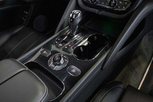 2023 Bentley Bentayga EWB ($277,485 MSRP!) *AIRLINE SEAT SPEC* *BLACKLINE SPEC* *PICNIC TABLES* *POWER CLOSE REAR DOORS* *TOURING SPEC* San Diego CA
