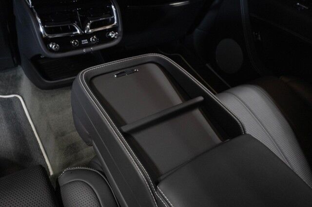 2023 Bentley Bentayga EWB ($277,485 MSRP!) *AIRLINE SEAT SPEC* *BLACKLINE SPEC* *PICNIC TABLES* *POWER CLOSE REAR DOORS* *TOURING SPEC* San Diego CA
