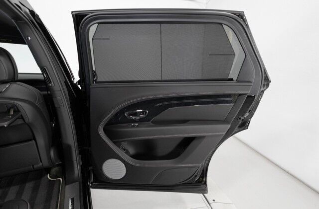 2023 Bentley Bentayga EWB ($277,485 MSRP!) *AIRLINE SEAT SPEC* *BLACKLINE SPEC* *PICNIC TABLES* *POWER CLOSE REAR DOORS* *TOURING SPEC* San Diego CA