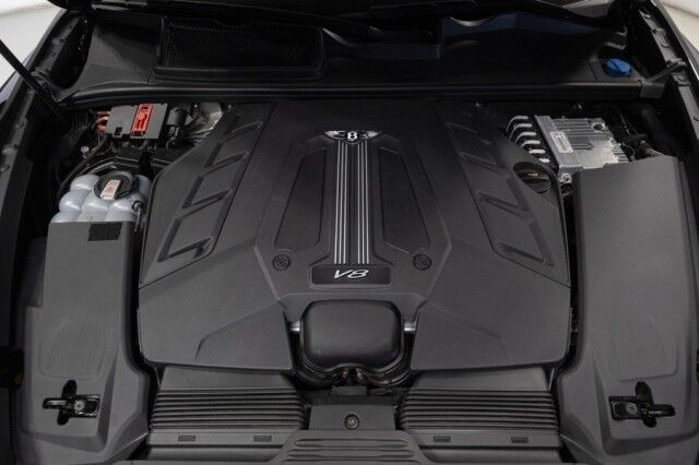 2023 Bentley Bentayga EWB ($277,485 MSRP!) *AIRLINE SEAT SPEC* *BLACKLINE SPEC* *PICNIC TABLES* *POWER CLOSE REAR DOORS* *TOURING SPEC* San Diego CA