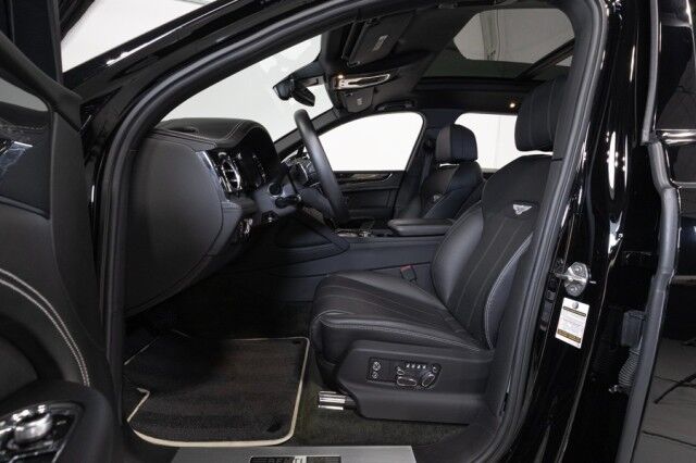 2023 Bentley Bentayga EWB ($277,485 MSRP!) *AIRLINE SEAT SPEC* *BLACKLINE SPEC* *PICNIC TABLES* *POWER CLOSE REAR DOORS* *TOURING SPEC* San Diego CA