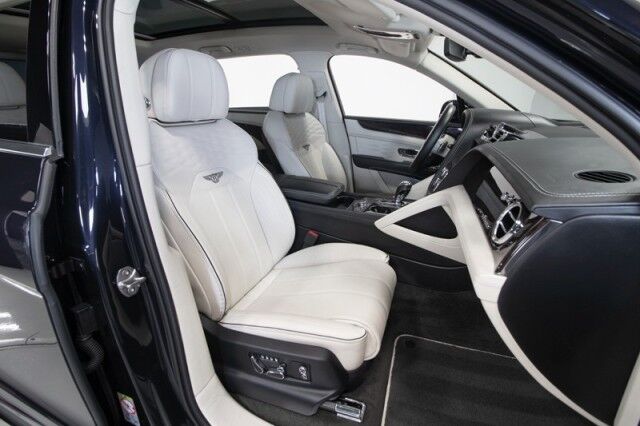 2023 Bentley Bentayga EWB Azure ($277,000 MSRP) *1-OWNER* San Diego CA