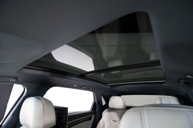 2023 Bentley Bentayga EWB Azure ($300,000 MSRP!) *MASSIVE OPTION LIST* *4-SEATER* *PICNIC TABLES* *TV&apos;s* *REFRIGERATOR/COOLER* *WHITE ON WHITE* *1800 MILES* San Diego CA