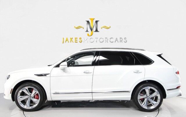 2023 Bentley Bentayga EWB Azure ($300,000 MSRP!) *MASSIVE OPTION LIST* *4-SEATER* *PICNIC TABLES* *TV&apos;s* *REFRIGERATOR/COOLER* *WHITE ON WHITE* *1800 MILES* San Diego CA