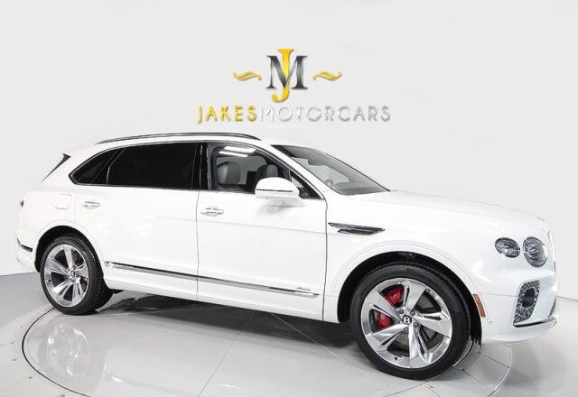 2023 Bentley Bentayga EWB Azure ($300,000 MSRP!) *MASSIVE OPTION LIST* *4-SEATER* *PICNIC TABLES* *TV&apos;s* *REFRIGERATOR/COOLER* *WHITE ON WHITE* *1800 MILES* San Diego CA