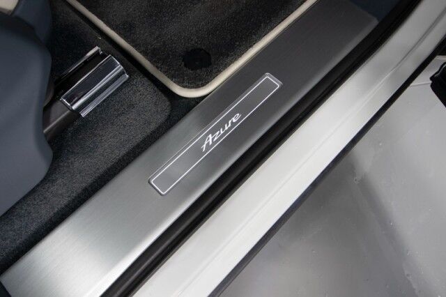 2023 Bentley Bentayga EWB Azure ($300,000 MSRP!) *MASSIVE OPTION LIST* *4-SEATER* *PICNIC TABLES* *TV&apos;s* *REFRIGERATOR/COOLER* *WHITE ON WHITE* *1800 MILES* San Diego CA