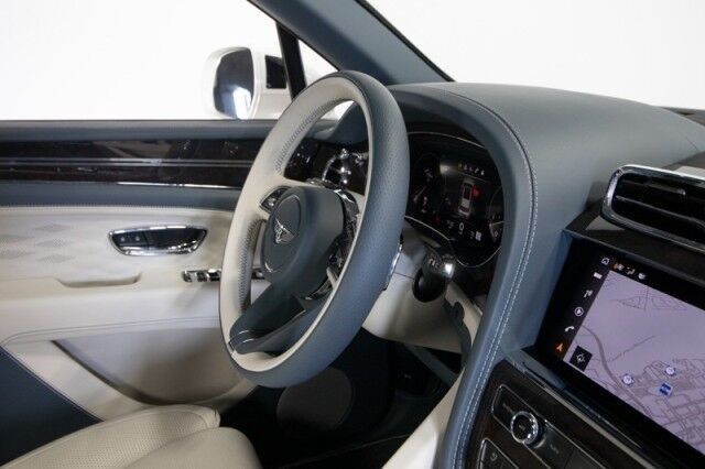 2023 Bentley Bentayga EWB Azure ($300,000 MSRP!) *MASSIVE OPTION LIST* *4-SEATER* *PICNIC TABLES* *TV&apos;s* *REFRIGERATOR/COOLER* *WHITE ON WHITE* *1800 MILES* San Diego CA