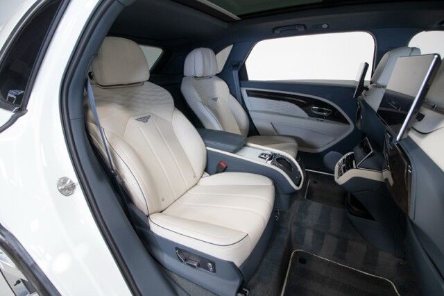 2023 Bentley Bentayga EWB Azure ($300,000 MSRP!) *MASSIVE OPTION LIST* *4-SEATER* *PICNIC TABLES* *TV&apos;s* *REFRIGERATOR/COOLER* *WHITE ON WHITE* *1800 MILES* San Diego CA