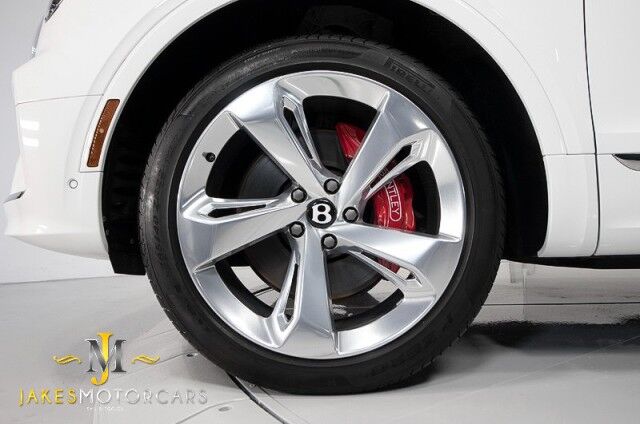 2023 Bentley Bentayga EWB Azure ($300,000 MSRP!) *MASSIVE OPTION LIST* *4-SEATER* *PICNIC TABLES* *TV&apos;s* *REFRIGERATOR/COOLER* *WHITE ON WHITE* *1800 MILES* San Diego CA