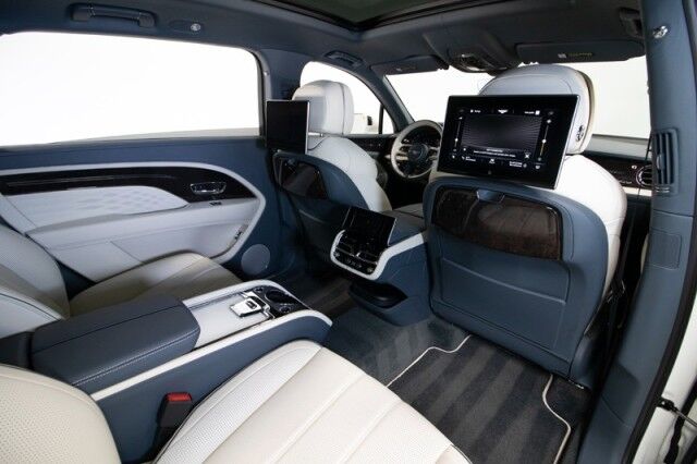 2023 Bentley Bentayga EWB Azure ($300,000 MSRP!) *MASSIVE OPTION LIST* *4-SEATER* *PICNIC TABLES* *TV&apos;s* *REFRIGERATOR/COOLER* *WHITE ON WHITE* *1800 MILES* San Diego CA