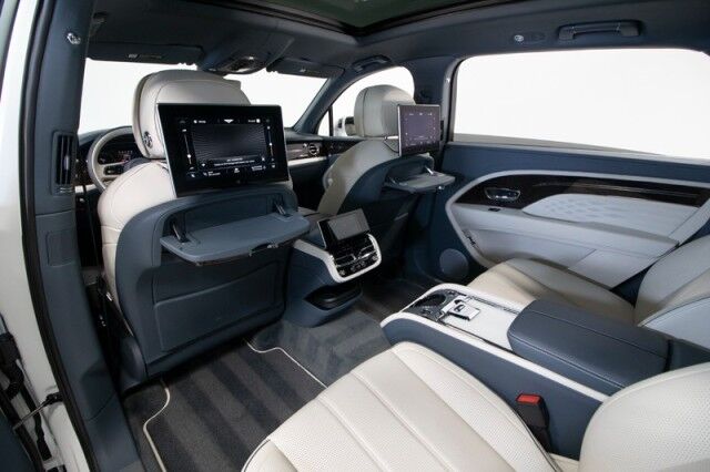 2023 Bentley Bentayga EWB Azure ($300,000 MSRP!) *MASSIVE OPTION LIST* *4-SEATER* *PICNIC TABLES* *TV&apos;s* *REFRIGERATOR/COOLER* *WHITE ON WHITE* *1800 MILES* San Diego CA