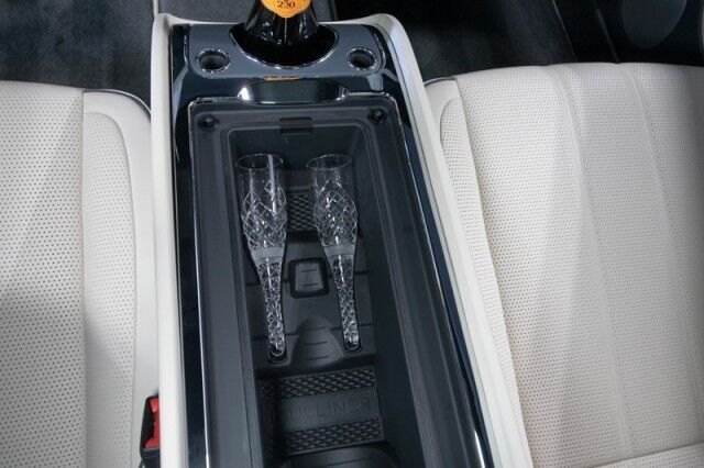 2023 Bentley Bentayga EWB Azure ($300,000 MSRP!) *MASSIVE OPTION LIST* *4-SEATER* *PICNIC TABLES* *TV&apos;s* *REFRIGERATOR/COOLER* *WHITE ON WHITE* *1800 MILES* San Diego CA