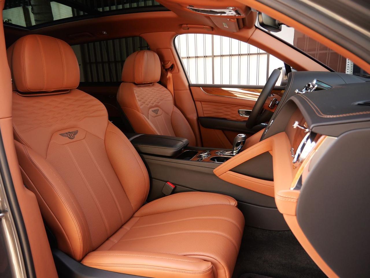 2023 Bentley Bentayga EWB Azure Azure Lawrence KS