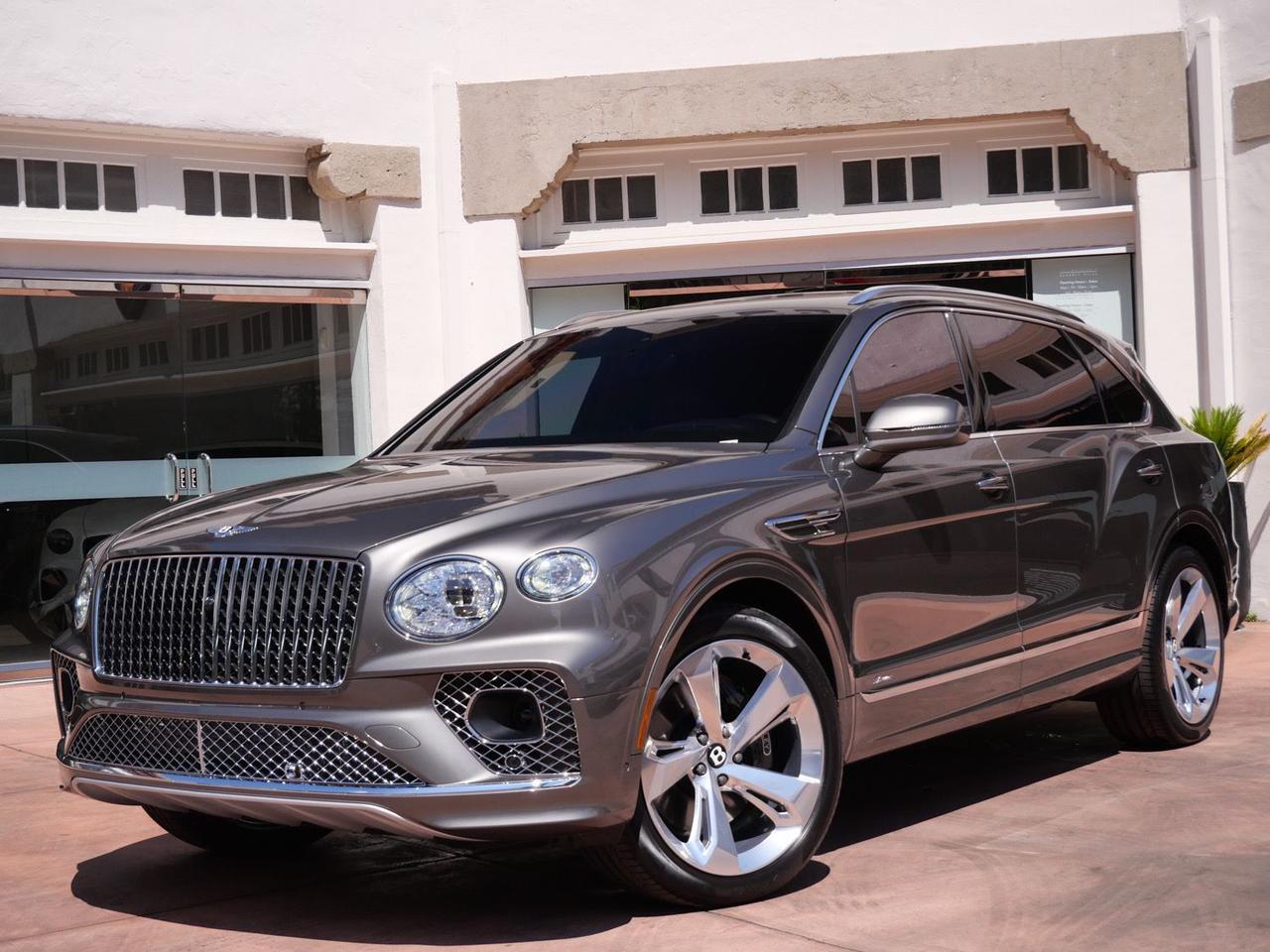2023 Bentley Bentayga EWB Azure Azure Lawrence KS