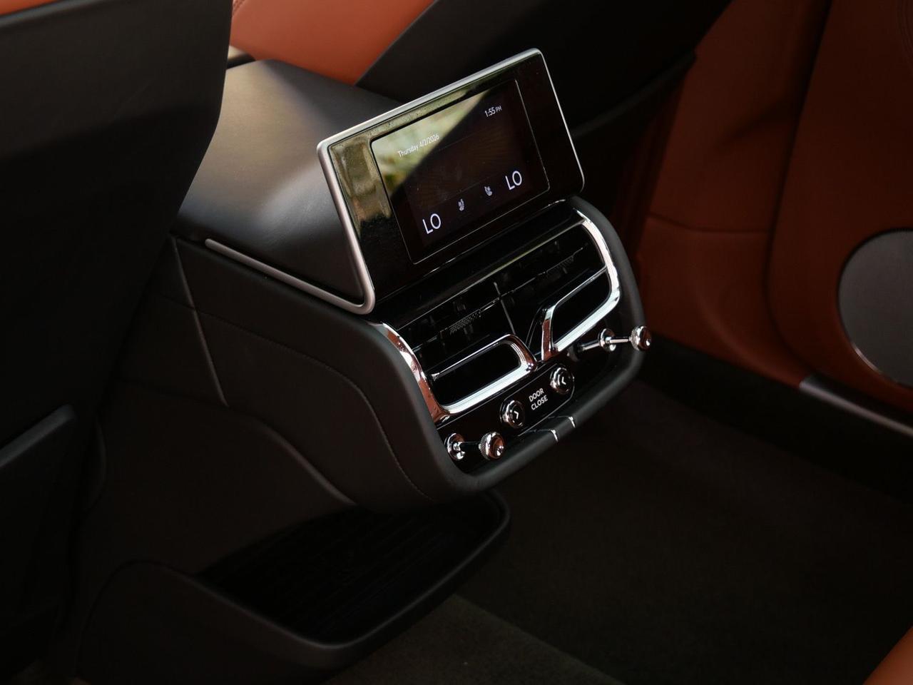 2023 Bentley Bentayga EWB Azure Azure Lawrence KS