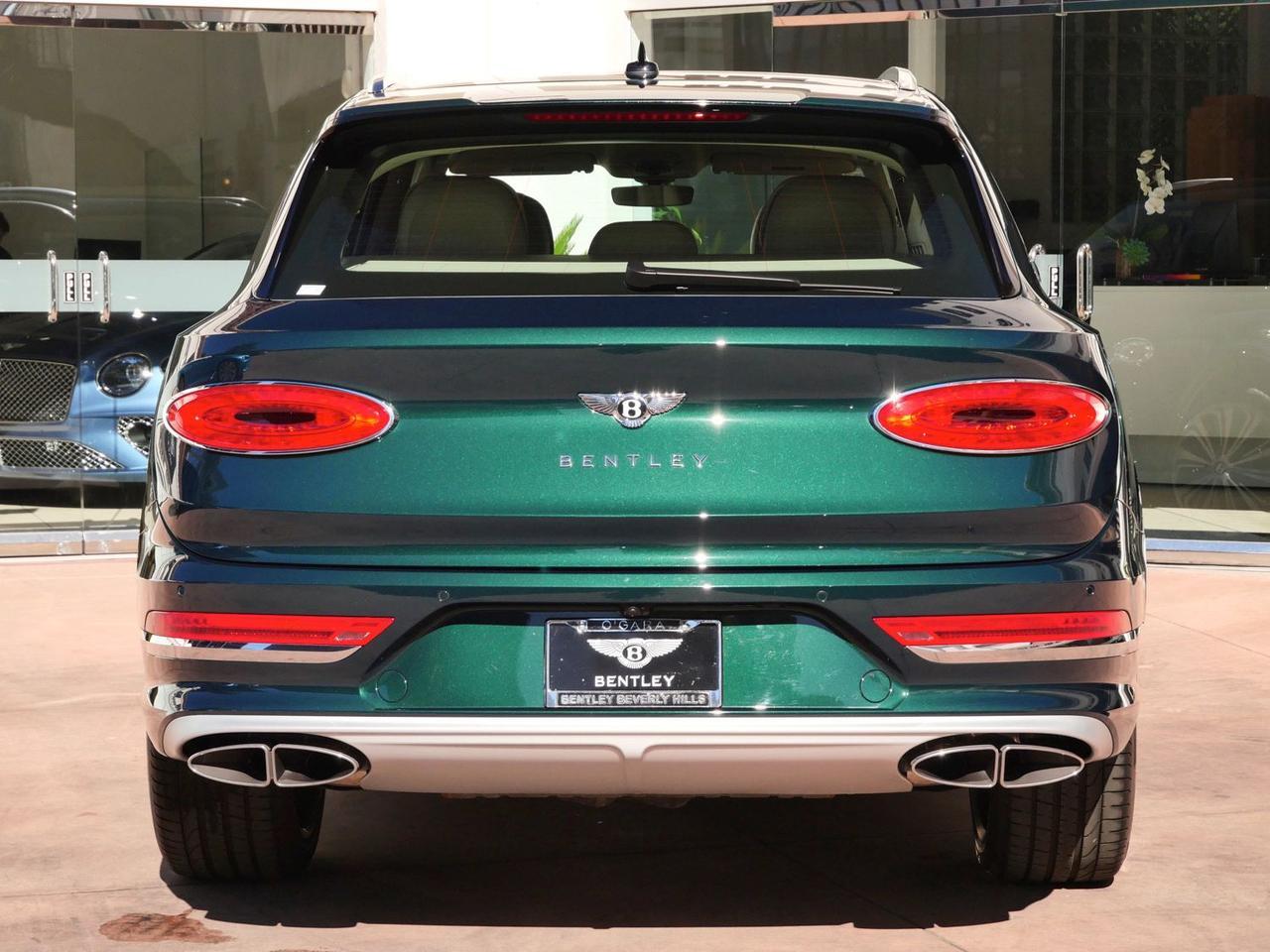 2023 Bentley Bentayga EWB Azure Azure Lawrence KS