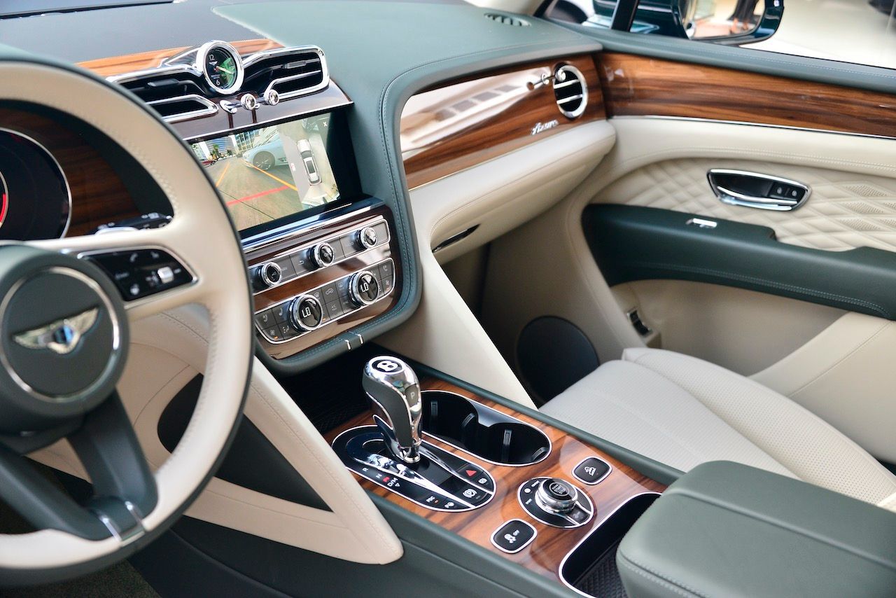 2023 Bentley Bentayga EWB Azure Azure Lawrence KS