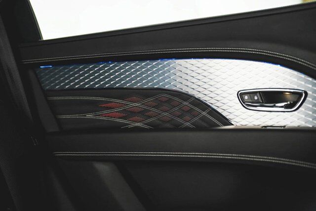 2023 Bentley Bentayga EWB Azure Bellevue WA