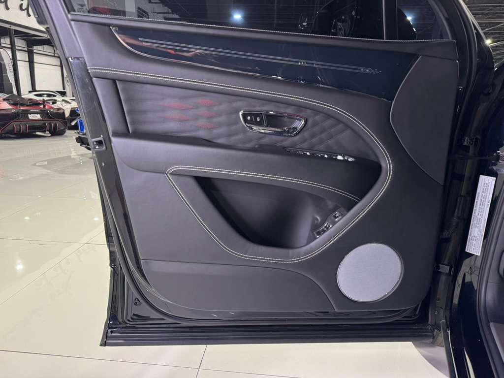2023 Bentley Bentayga EWB Azure Black Crystal paint, rear executive seating package, 360 degree camera system AND MUCH MORE!! Fort Lauderdale FL