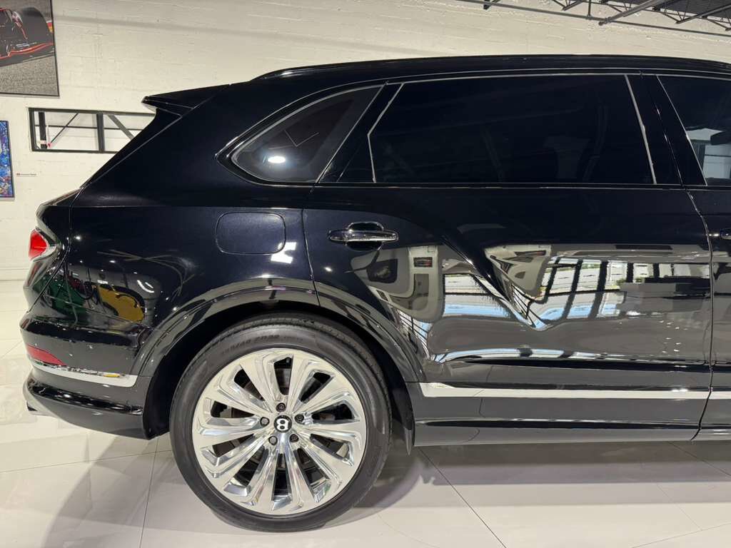 2023 Bentley Bentayga EWB Azure Black Crystal paint, rear executive seating package, 360 degree camera system AND MUCH MORE!! Fort Lauderdale FL