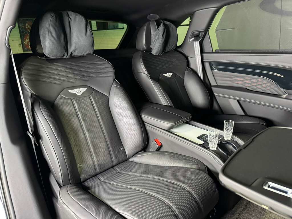 2023 Bentley Bentayga EWB Azure Black Crystal paint, rear executive seating package, 360 degree camera system AND MUCH MORE!! Fort Lauderdale FL